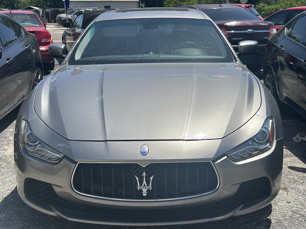 2016 Maserati Ghibli Base photo 2